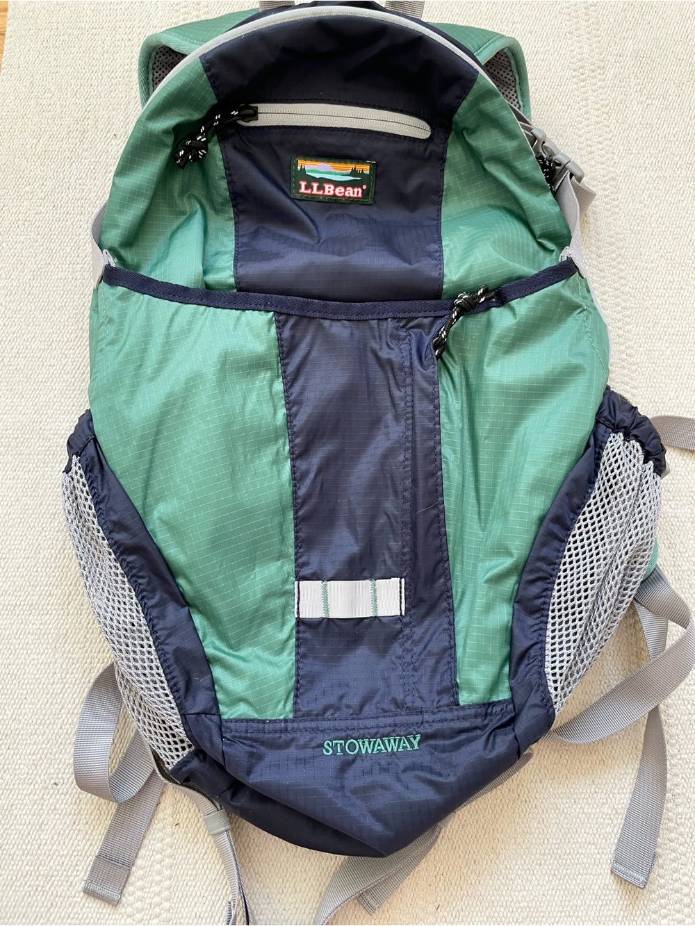 LL Bean Stowaway Backpack Day Pack Lightweight Trail Bike Ripstop - Picture 2 of 10